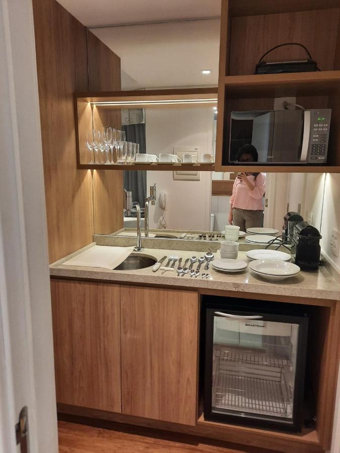 Loft Com Piscina, Academia, 100 Metros Do Metro Apartment São Paulo Luaran gambar